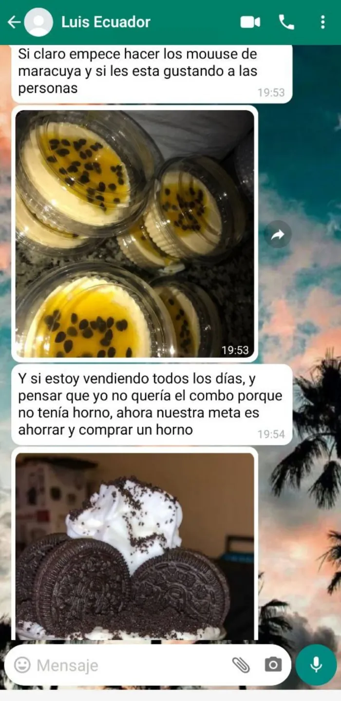 Testimonio de Luis vendiendo postres preparados con las recetas del Combo Ideal
